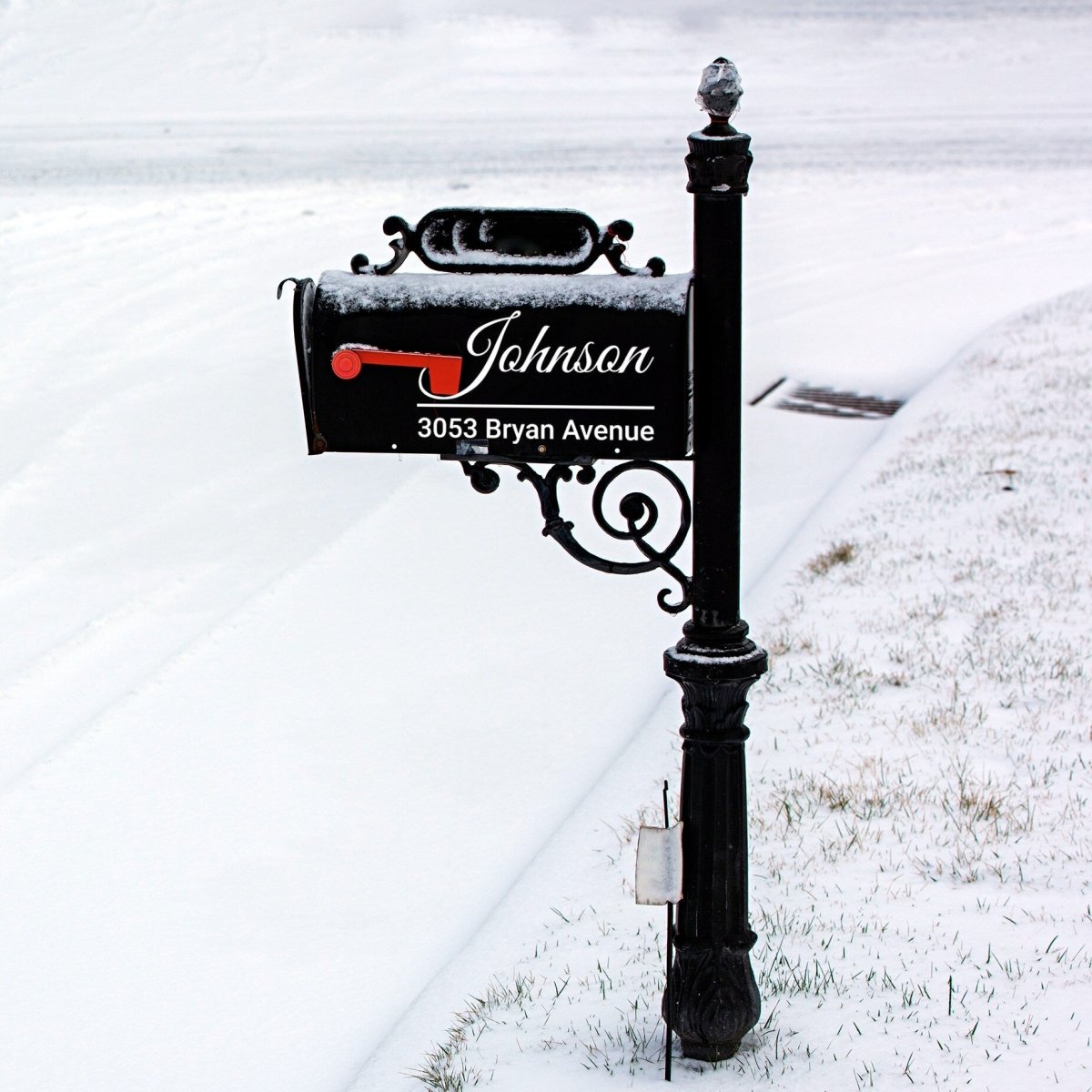 Customized Reflective Mailbox Decal - Personalized Vinyl Sticker for Enhanced Visibility - Decords