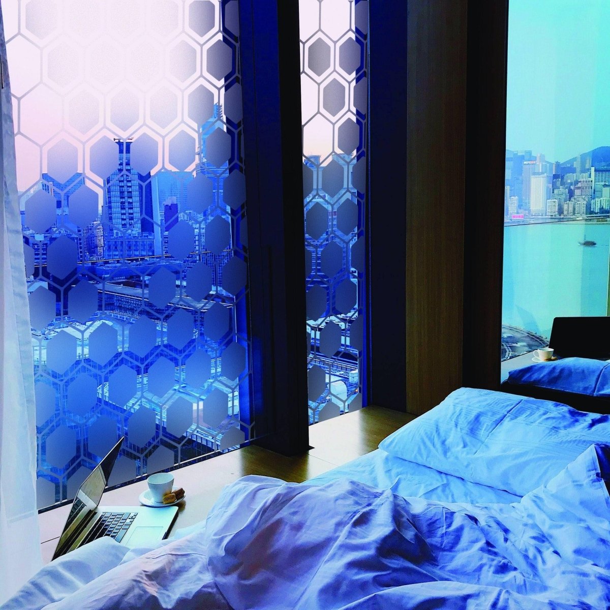 Elegant Privacy Glass Film: Enhance Style and Seclusion - Decords