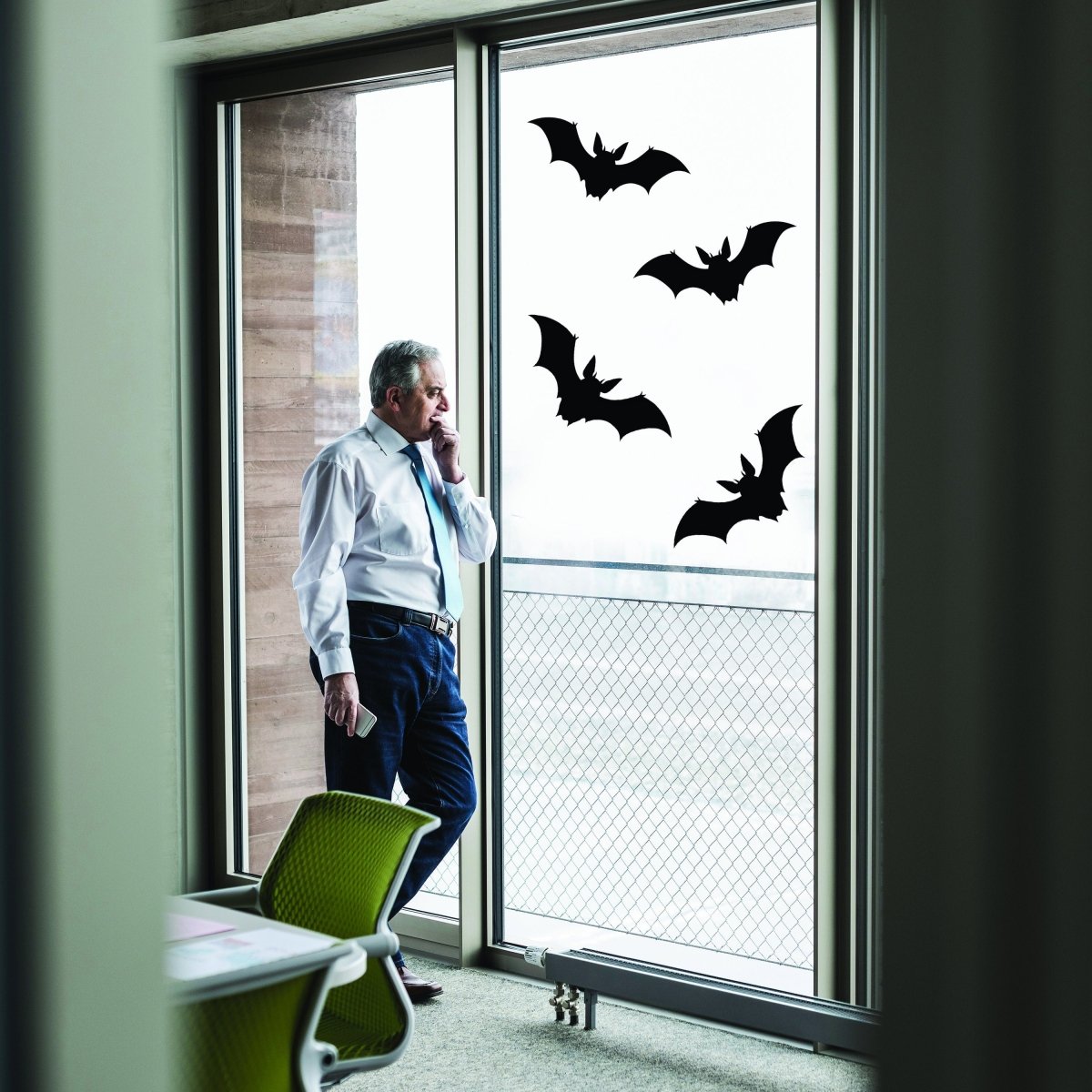 Halloween Bat Window Decals: Spooky Charm for Haunting Home Decor - Decords