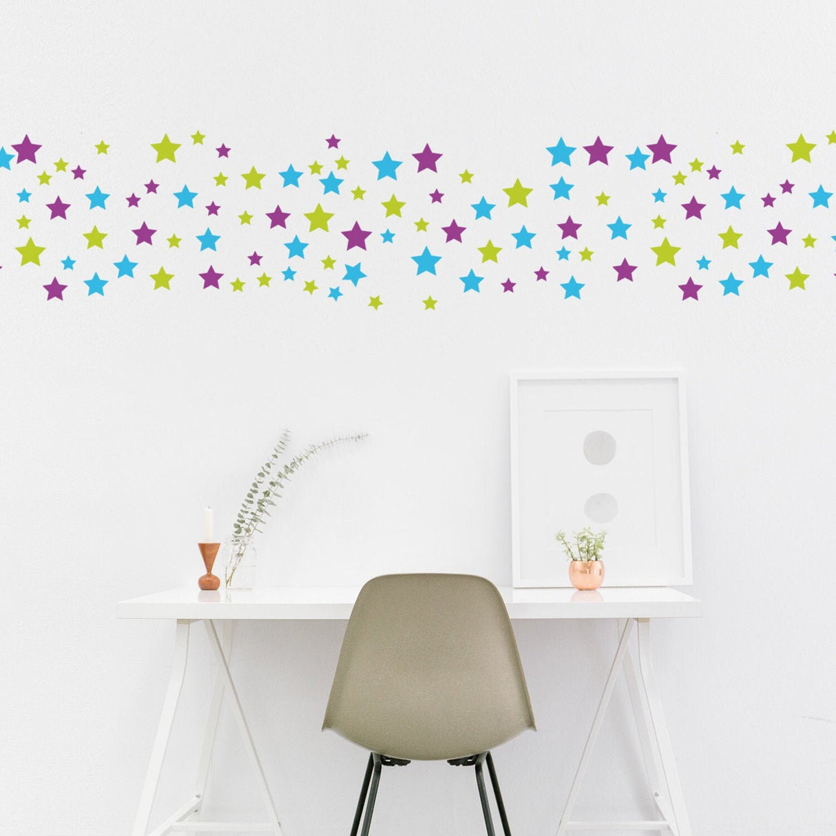 60x Stars Decor seinakleebised lasteaiale – eemaldatavad tärniga vinüülist ruumikleebised