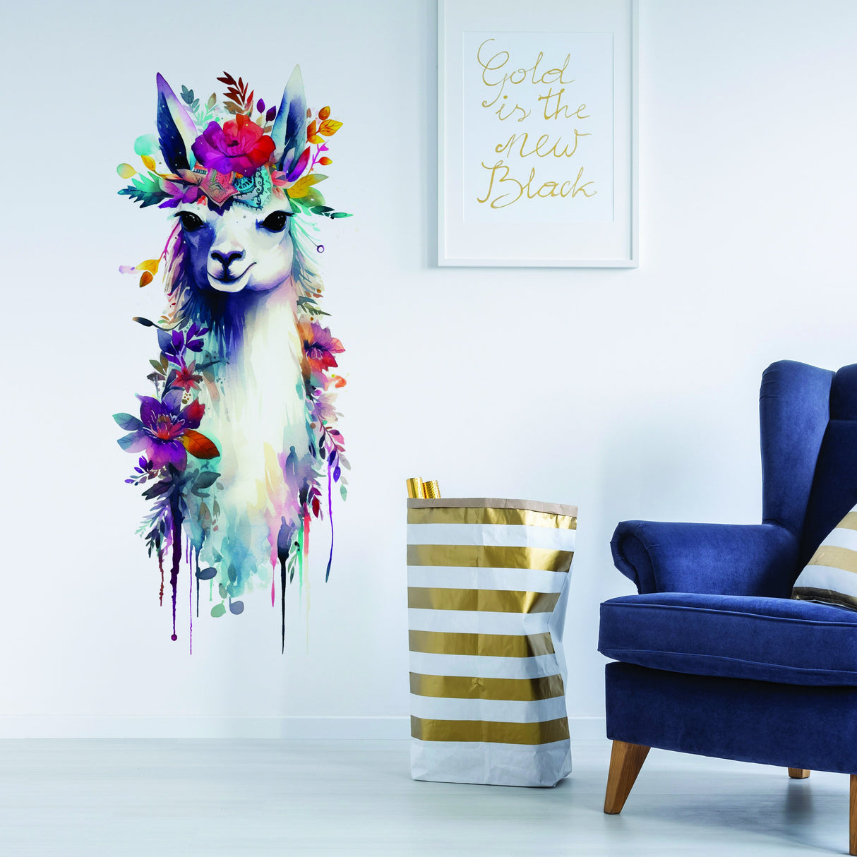Kunstiline alpaka ja lilleline seinakleebis – akvarellvinüüllaama kleebis
