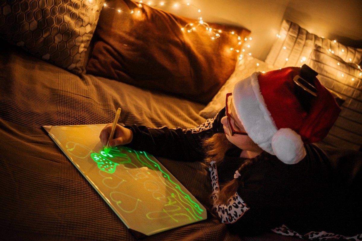 Big Size Illuminate Light Drawing Board In Dark Kids Paint Toy DIY FREE  SHIPPING
